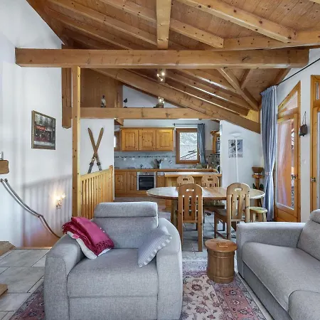 Шале Familial Pour 8 A Le Praz Avec Wifi *