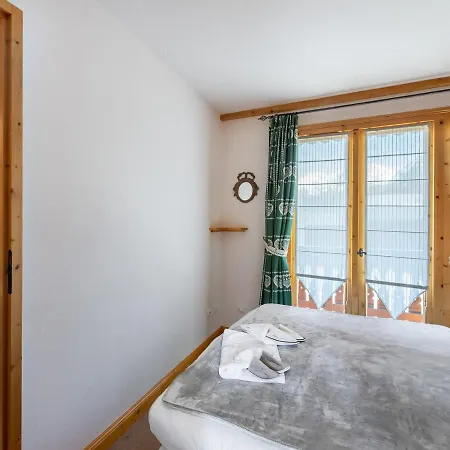 Шале Familial Pour 8 A Le Praz Avec Wifi *