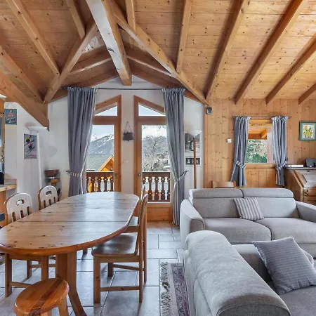 Familial Pour 8 A Le Praz Avec Wifi Шале Куршевель